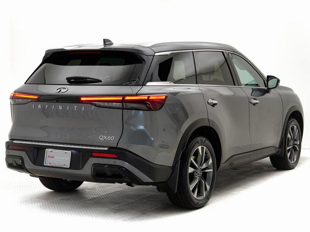 Photo of 2023 Graphite Shadow INFINITI QX60