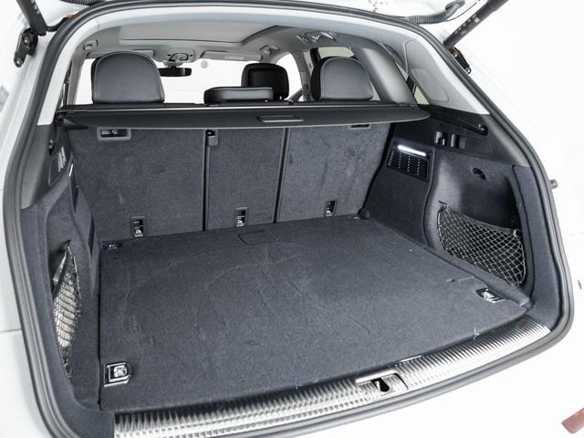 Photo of 2025 Glacier White Metallic Audi Q5