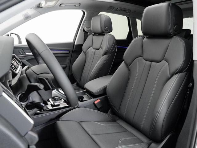 Photo of 2025 Glacier White Metallic Audi Q5