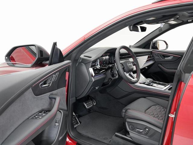 Photo of 2025 Chili Red Metallic Audi RS Q8