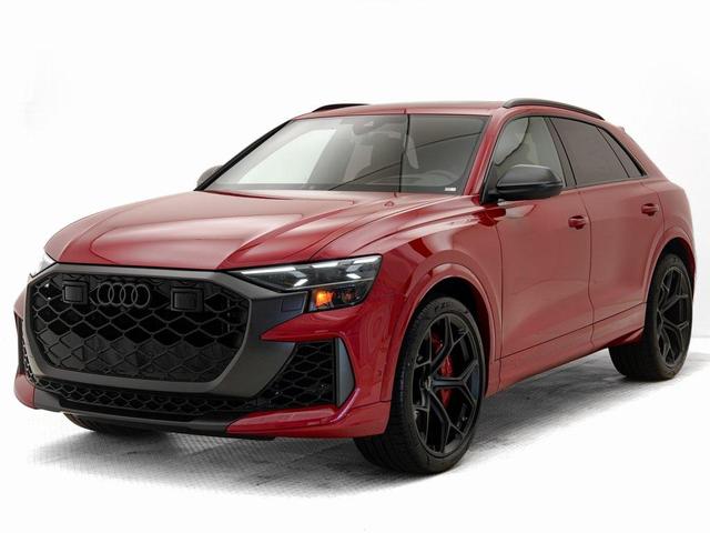 Photo of 2025 Chili Red Metallic Audi RS Q8