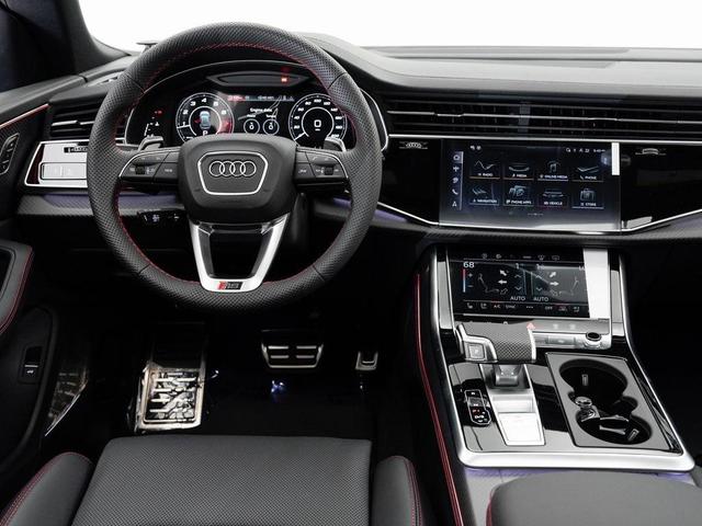 Photo of 2025 Chili Red Metallic Audi RS Q8