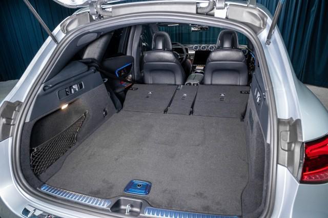 Photo of 2025 Cirrus Silver Metallic Mercedes-Benz GLC 300