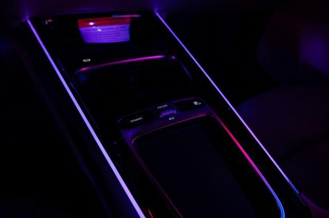 Photo of 2025 Night Black Mercedes-Benz GLB 250