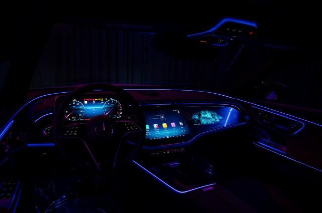 Photo of 2025 Polar White Mercedes-Benz E-Class