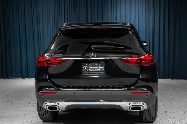 Photo of 2025 Cosmos Black Metallic Mercedes-Benz GLA 250