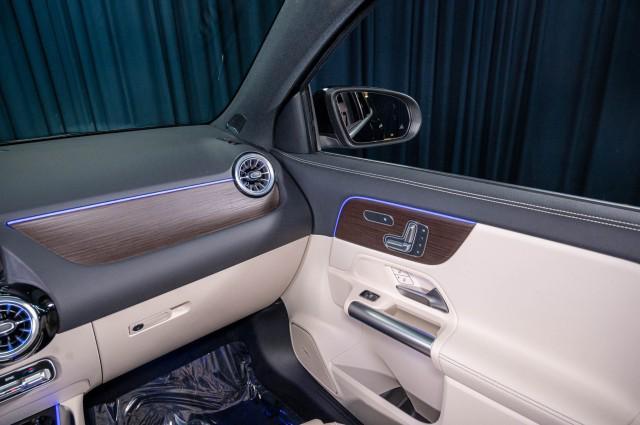 Photo of 2025 Cosmos Black Metallic Mercedes-Benz GLA 250