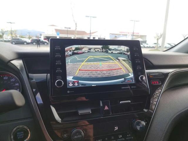 Photo of 2021 Silver Toyota Camry