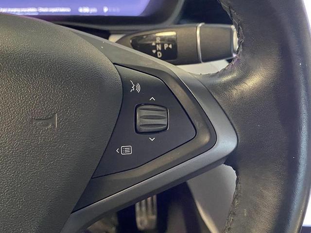 Photo of 2018 blue Tesla Model X