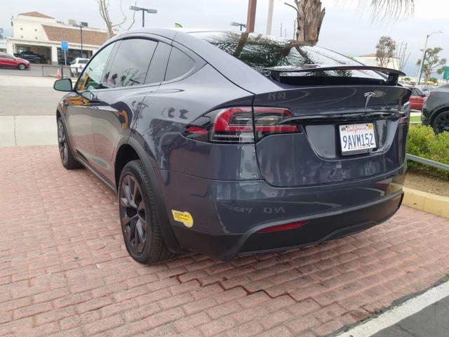 Photo of 2022 grey Tesla Model X