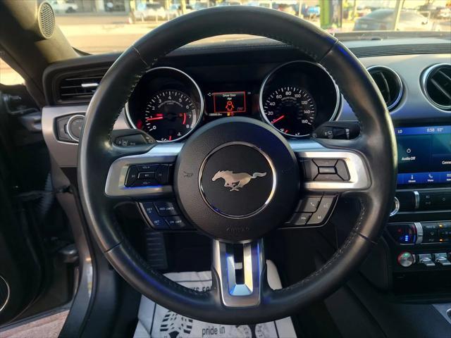 Photo of 2023 Silver Ford Mustang
