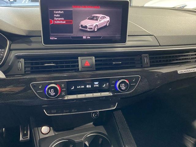 Photo of 2018 black Audi S5