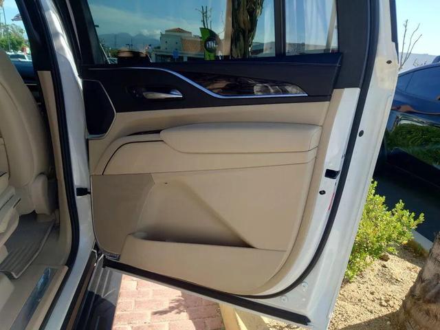 Photo of 2021 white Cadillac Escalade ESV