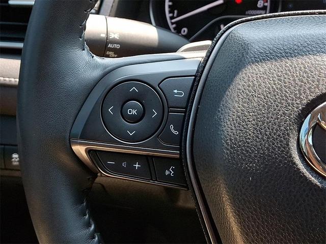 Photo of 2023 Ice Cap Toyota Camry
