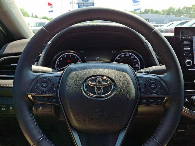 Photo of 2023 Ice Cap Toyota Camry