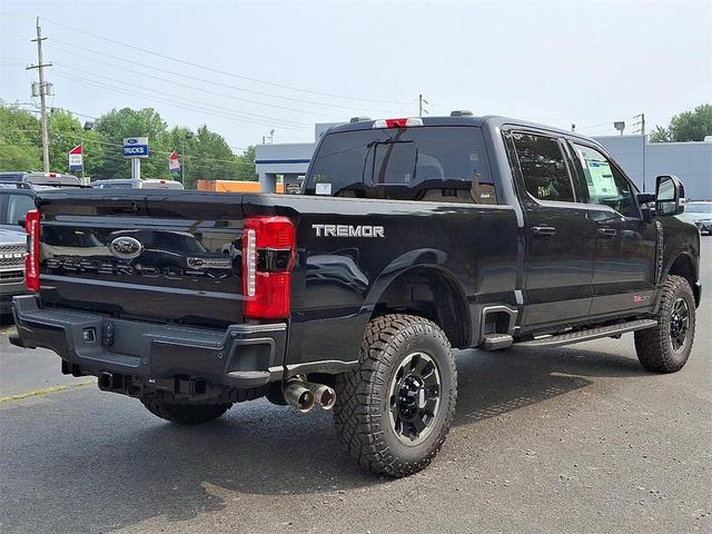 Photo of 2025 Agate Black Metallic Ford F-250