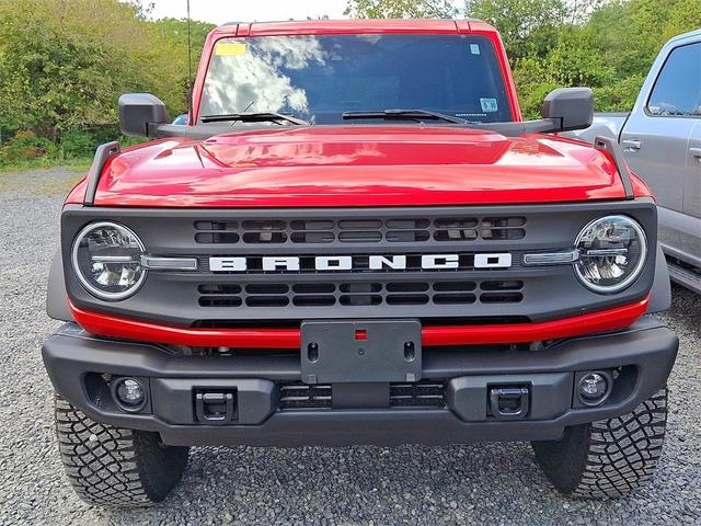 Photo of 2024 Race Red Ford Bronco