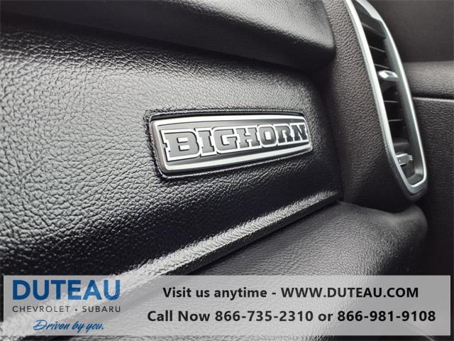 Photo of 2019 Diamond Black Crystal Pearlcoat RAM 1500