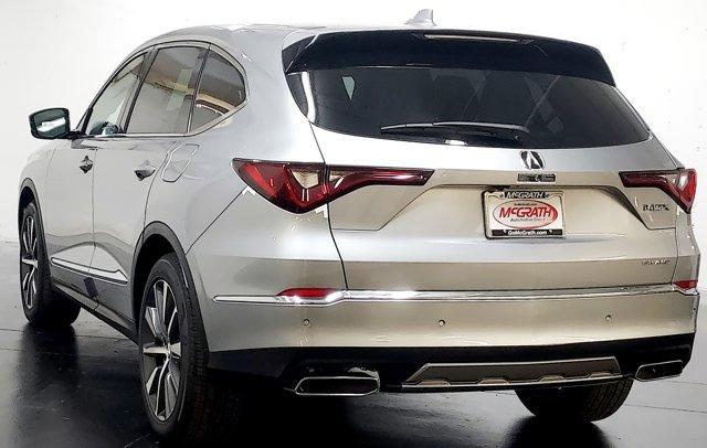 Photo of 2025 Lunar Silver Metallic Acura MDX