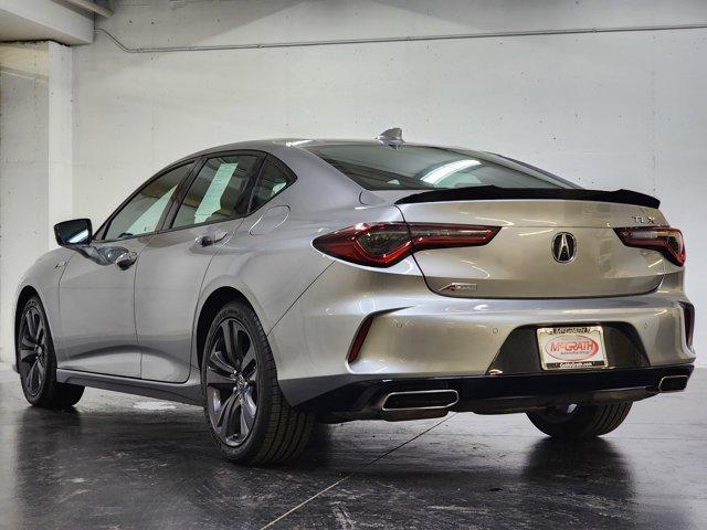 Photo of 2022 Lunar Silver Metallic Acura TLX