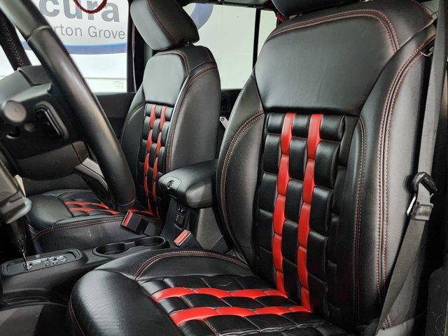 Photo of 2016 Black Clearcoat Jeep Wrangler Unlimited