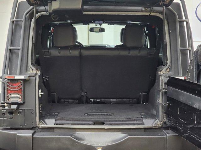 Photo of 2016 Black Clearcoat Jeep Wrangler Unlimited