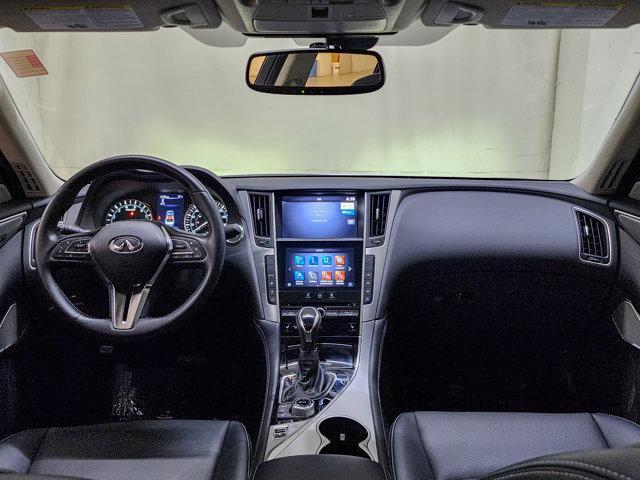 Photo of 2024 Majestic White INFINITI Q50