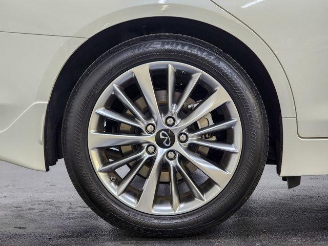 Photo of 2024 Majestic White INFINITI Q50
