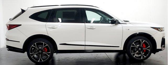 Photo of 2026 Platinum White Pearl Acura MDX