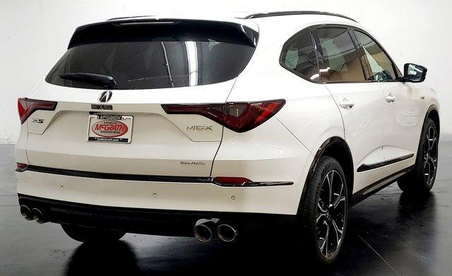 Photo of 2026 Platinum White Pearl Acura MDX