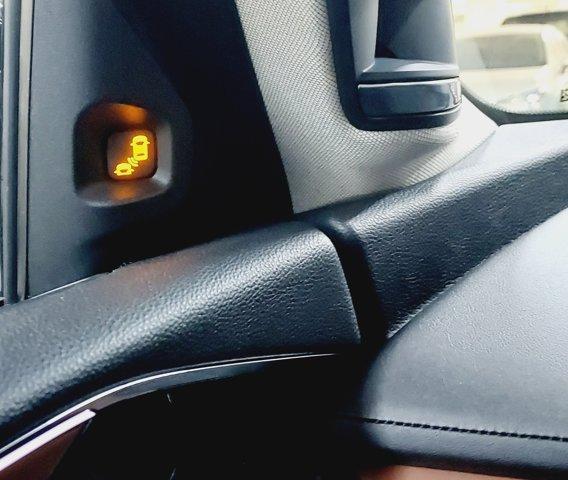 Photo of 2026 Liquid Carbon Metallic Acura MDX
