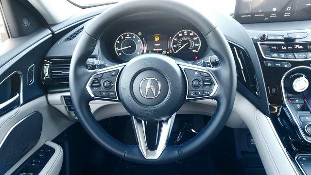 Photo of 2025 Platinum White Pearl Acura RDX