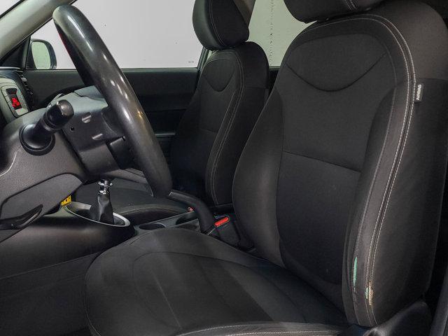 Photo of 2016 Shadow Black Kia Soul