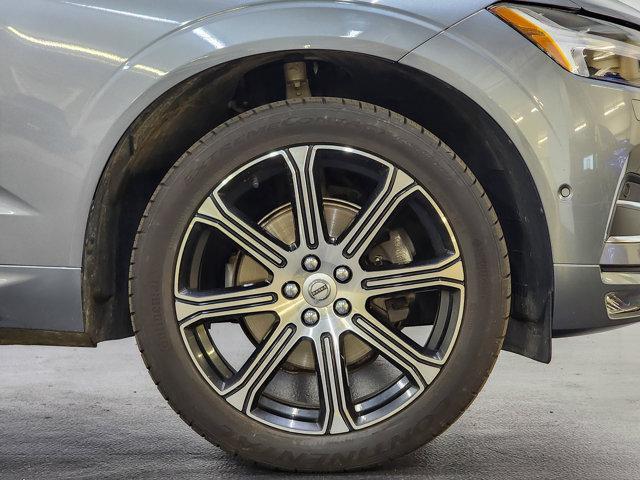 Photo of 2019 Gray Metallic Volvo XC60