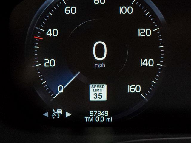 Photo of 2019 Gray Metallic Volvo XC60