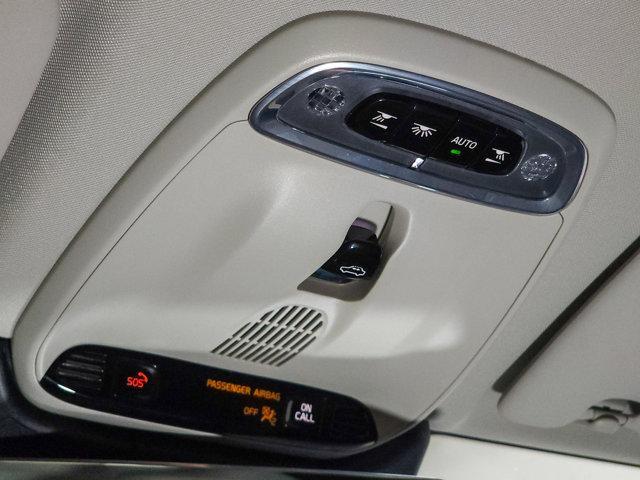 Photo of 2019 Gray Metallic Volvo XC60