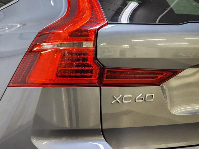 Photo of 2019 Gray Metallic Volvo XC60
