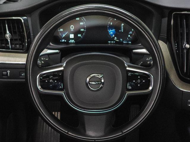 Photo of 2019 Gray Metallic Volvo XC60