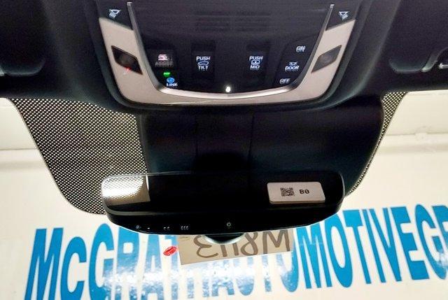 Photo of 2025 Platinum White Pearl Acura RDX