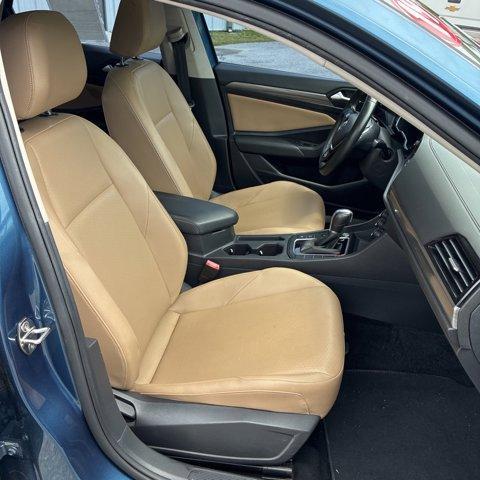 Photo of 2019 Silk Blue Metallic Volkswagen Jetta