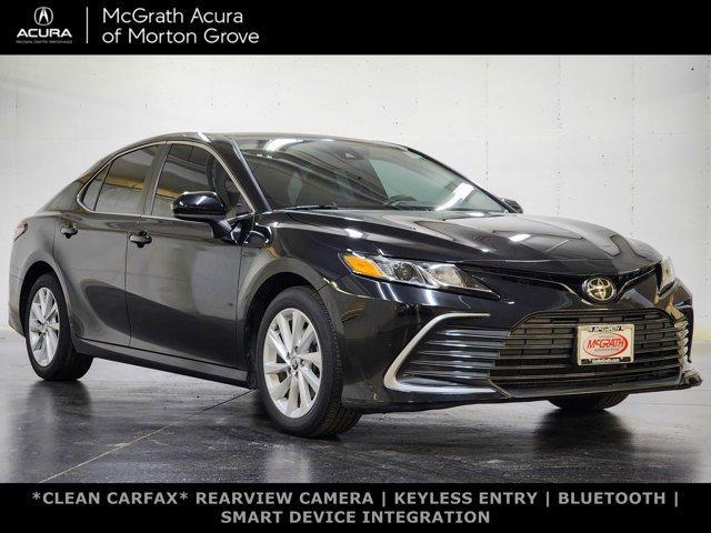Photo of 2022 Midnight Black Metallic Toyota Camry