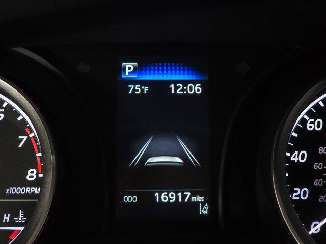 Photo of 2022 Midnight Black Metallic Toyota Camry