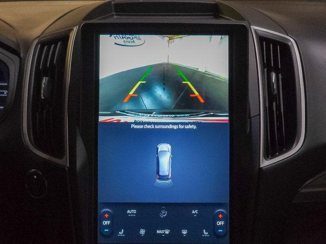 Photo of 2022 Agate Black Metallic Ford Edge