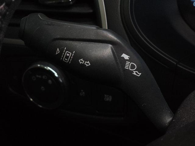 Photo of 2022 Agate Black Metallic Ford Edge