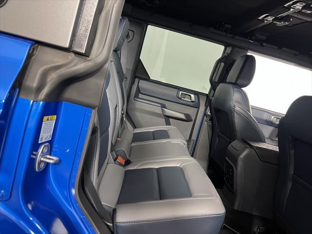 Photo of 2024 Velocity Blue Metallic Ford Bronco