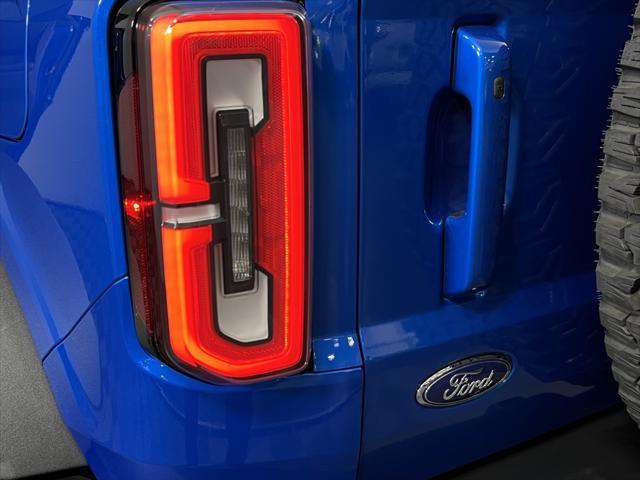 Photo of 2024 Velocity Blue Metallic Ford Bronco