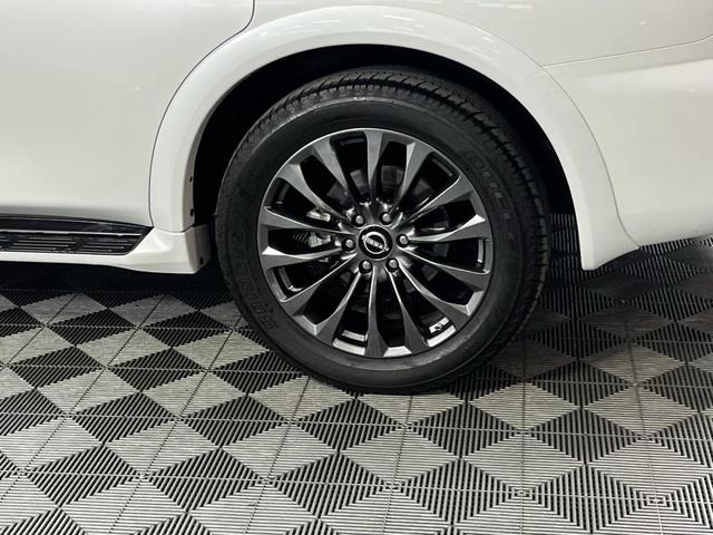 Photo of 2024 Aspen White Nissan Armada