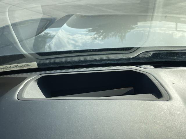 Photo of 2022 Grey BMW 750