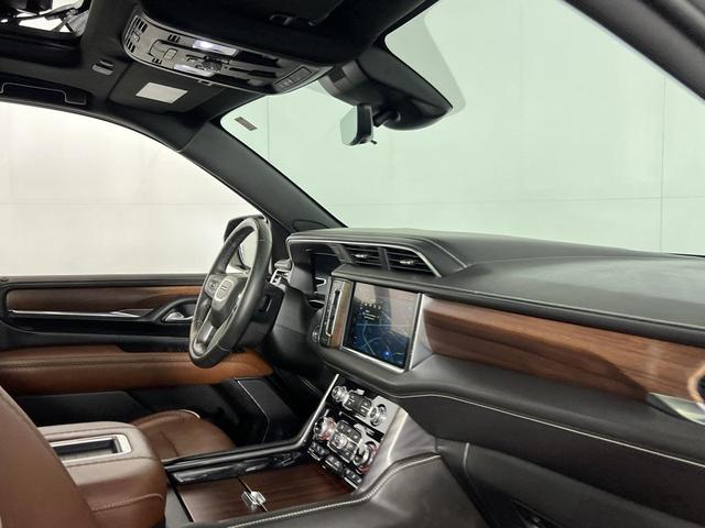 Photo of 2024 Onyx Black GMC Yukon XL