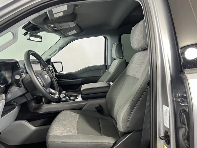 Photo of 2023 Iconic Silver Metallic Ford F-150 Lightning